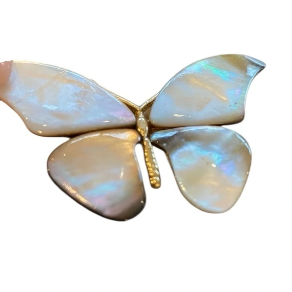 Butterfly Brooch vintage mother of pearl gold toned Cottagecore